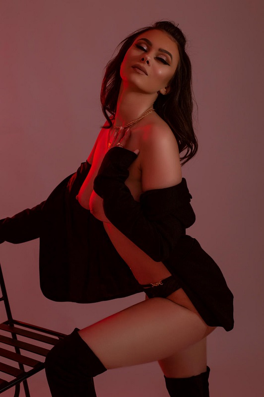 Агата индивидуалка МСК у метро Динамо зрелые индивидуалки не салон